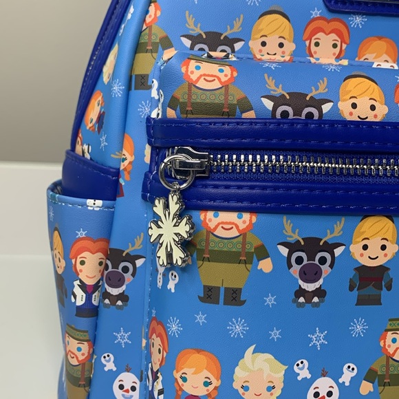 Loungefly Disney Frozen Backpack Chibi Mini Exclusive Snowflake Elsa Anna Olaf - Picture 4 of 10